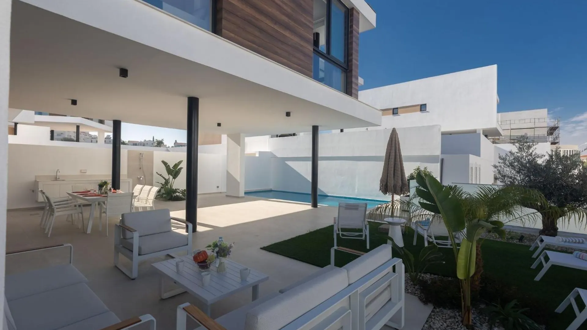 Protaras Aqua Pearl Villa Aq16