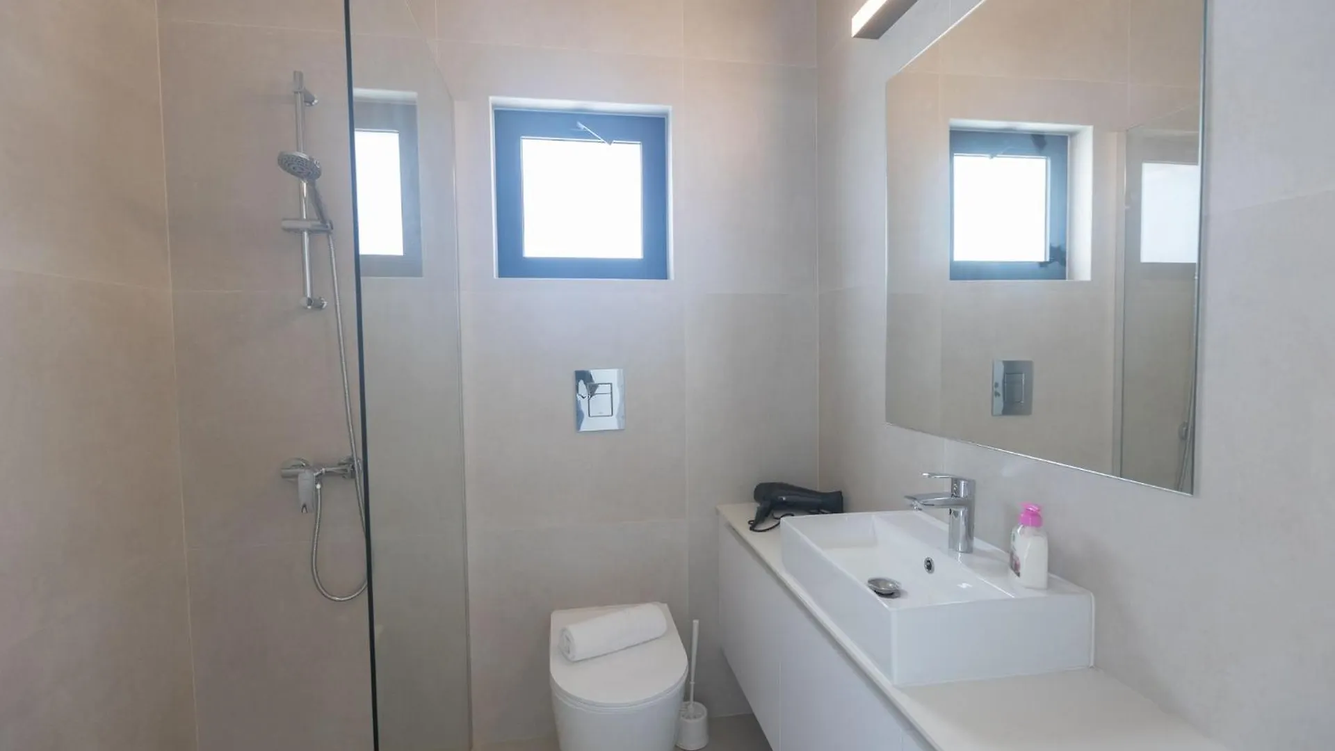 Protaras Aqua Pearl Villa Aq16